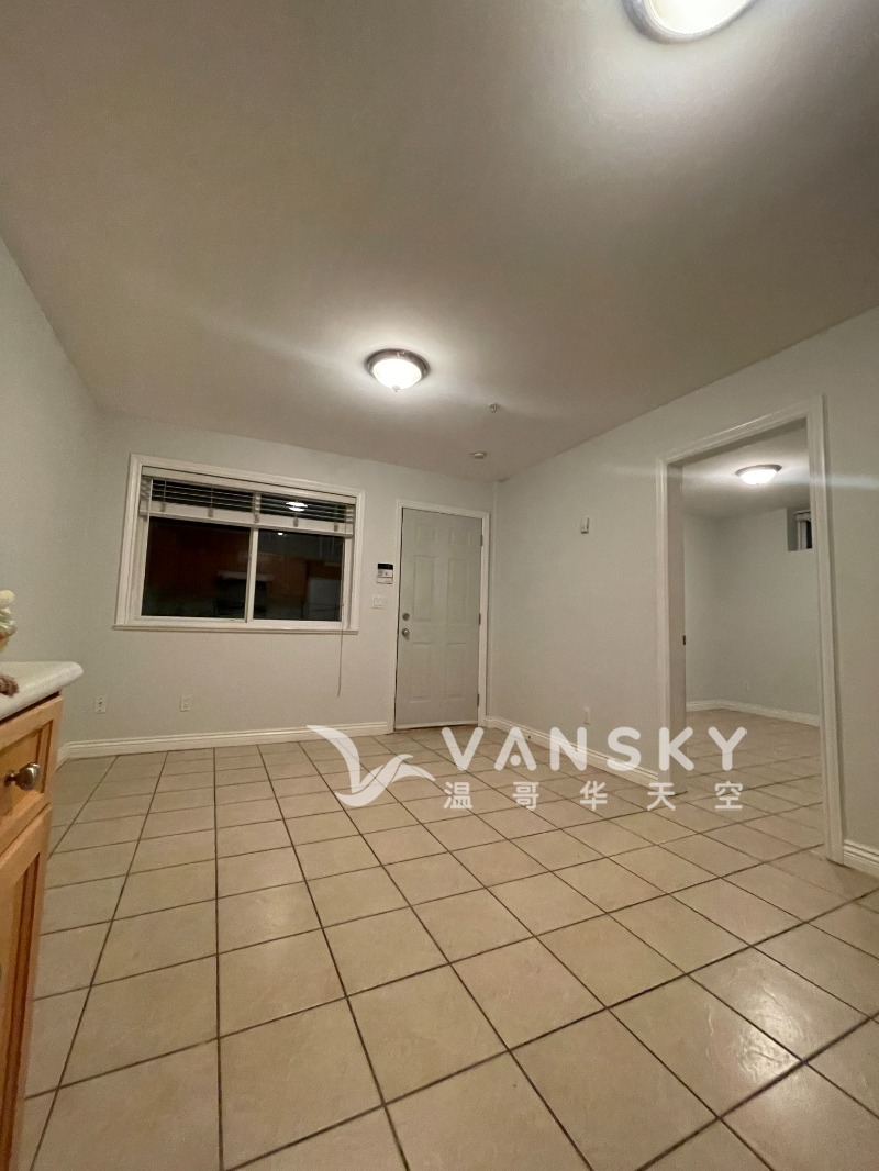 260405125701_2. Living Rm.jpg